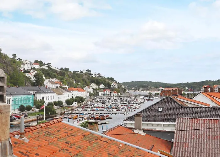 5 Person In Risor-by Traum Апартаменты *